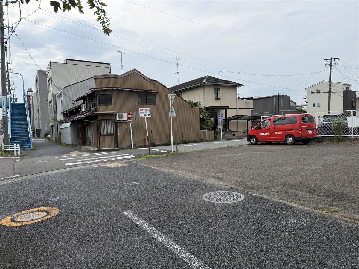 西から見た第1駐車場